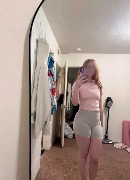 Amalie, 30
