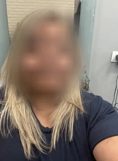 Anne, 40