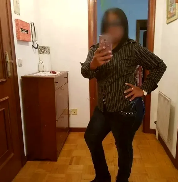 Christina, 39