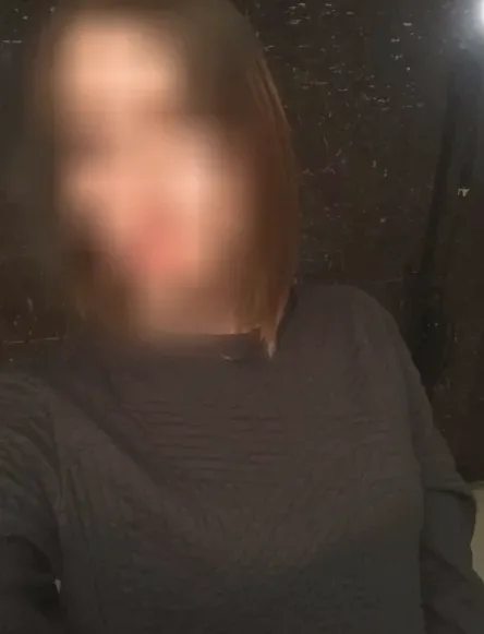Isabella, 24
