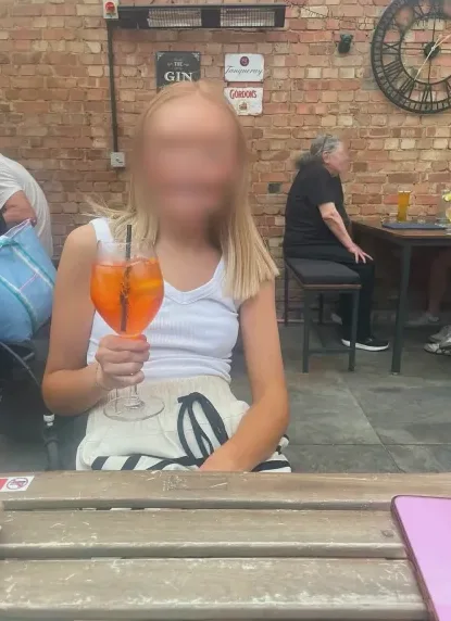 Johanne, 26