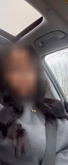 Leyla, 39