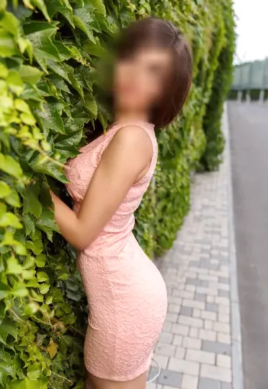Louise, 35