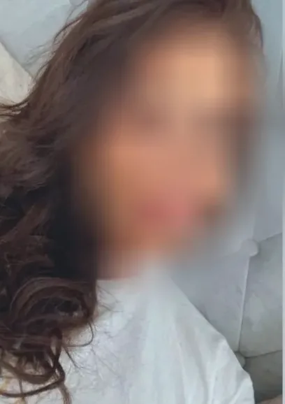 Louise, 33